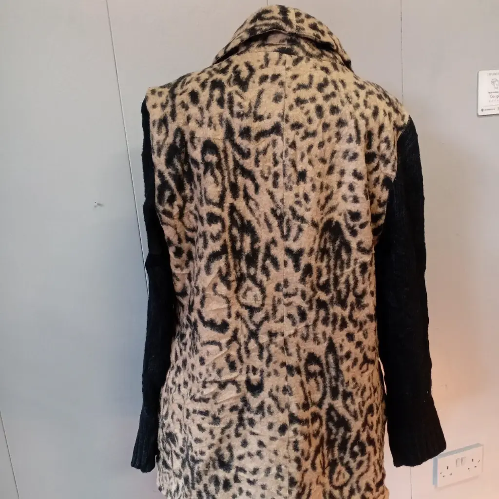 Vintage Conrad C Collection Leopard print faux fur jacket 3.webp