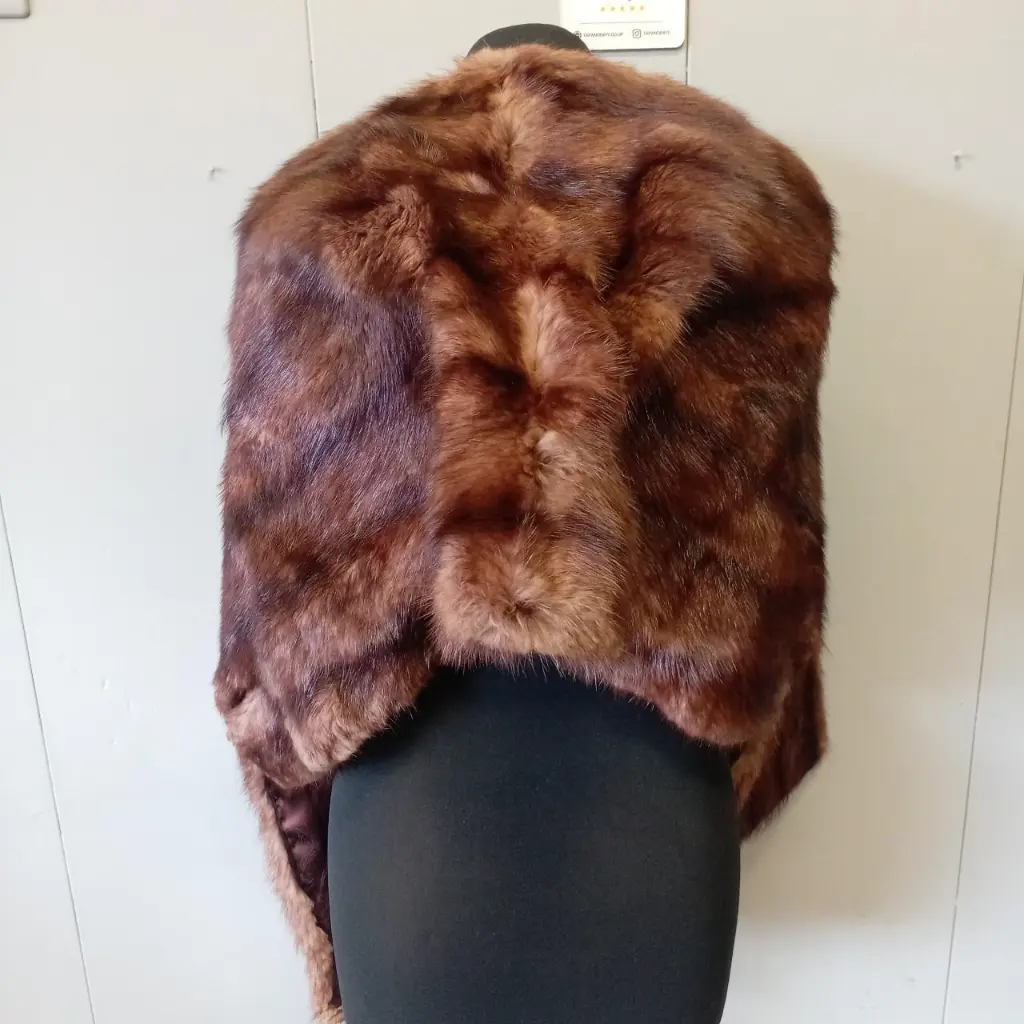 vintage brown muskrat fur stole cape 1940s 5.webp