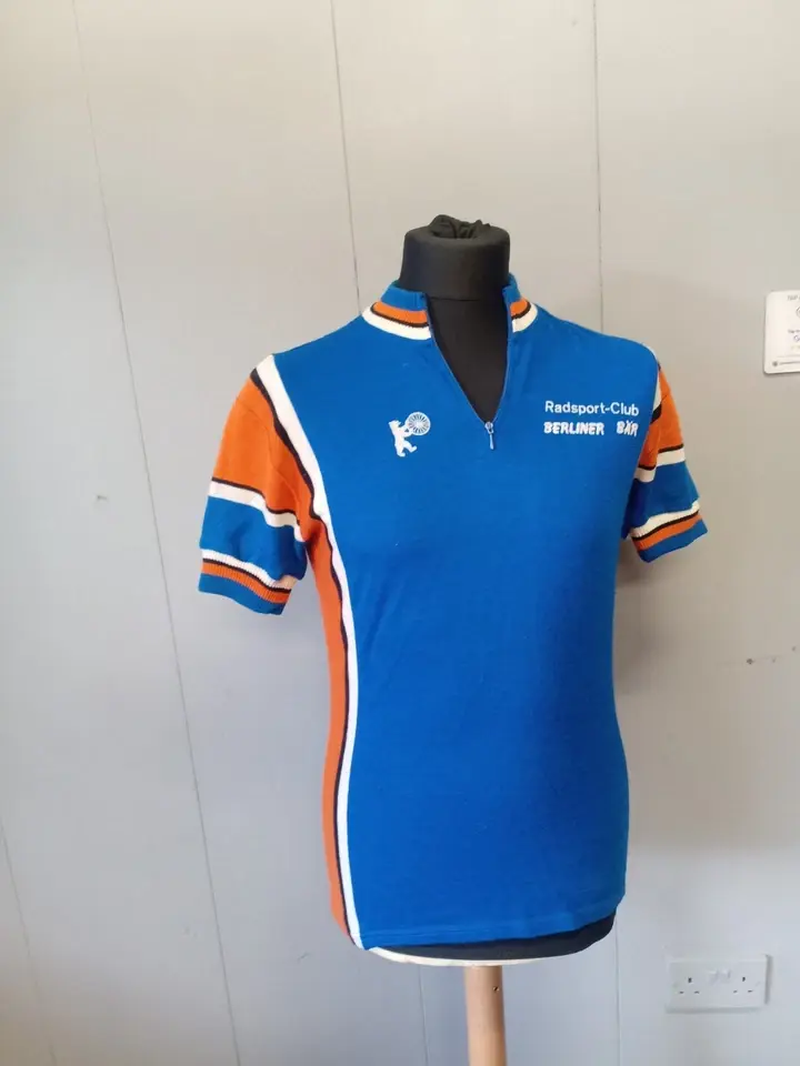 Radsport Berliner Bar 1980's vintage Cycling jersey Blue And Orange 4.webp