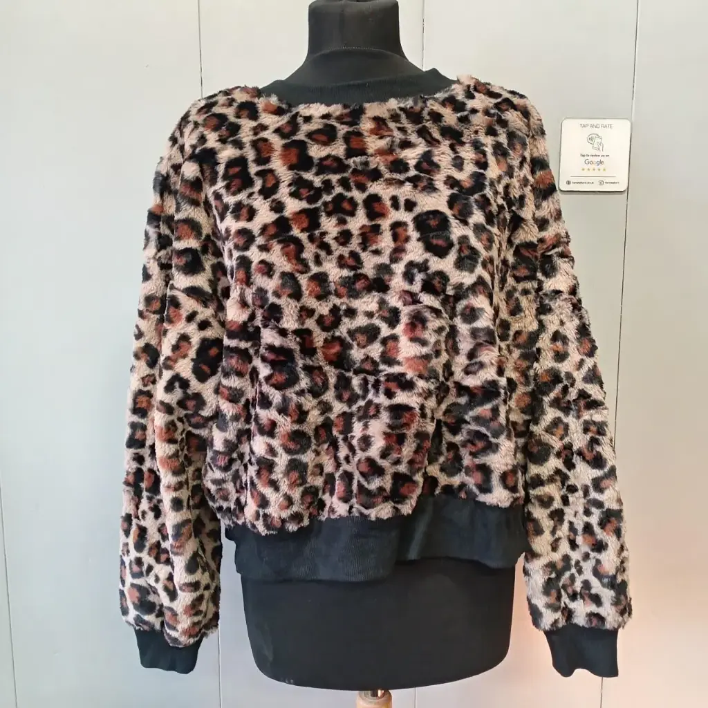 Wild Fable Women's Brown and Tan Sweatshirt size 14