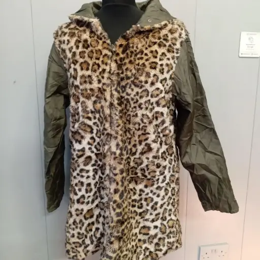 Reversible Leopard print faux fur and nylon coat with hood 