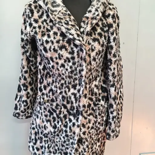 Leopard print faux fur Sleepwear Robe with hood