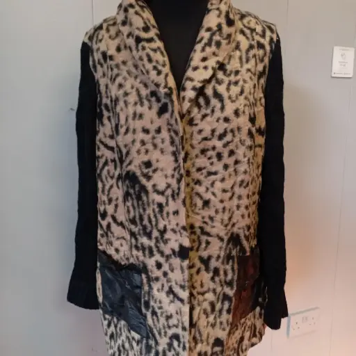 Vintage Conrad C Collection Leopard print faux fur jacket size 10